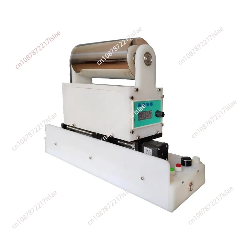 Roller moves collector electrospinning machine collects nanofiber membrane