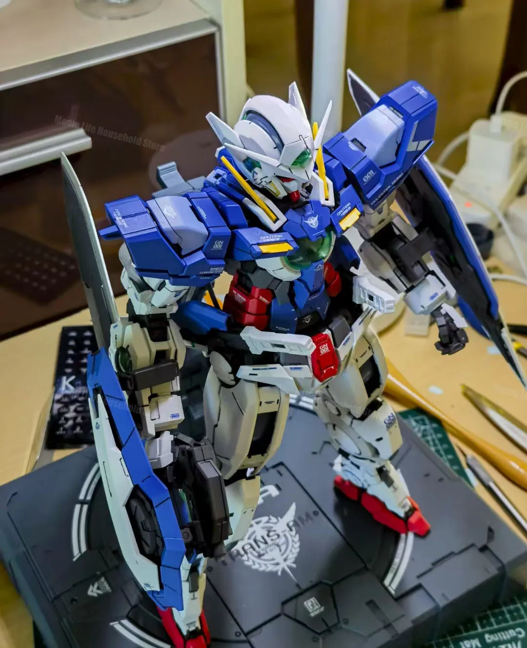 متوفر DABAN PG 1/60 GN 001 Exia تجميع نموذج أطقم البلاستيك الهيكل العظمي أطقم أنيمي عمل الشكل روبوت نموذج بلاستيكي الهدايا اللعب