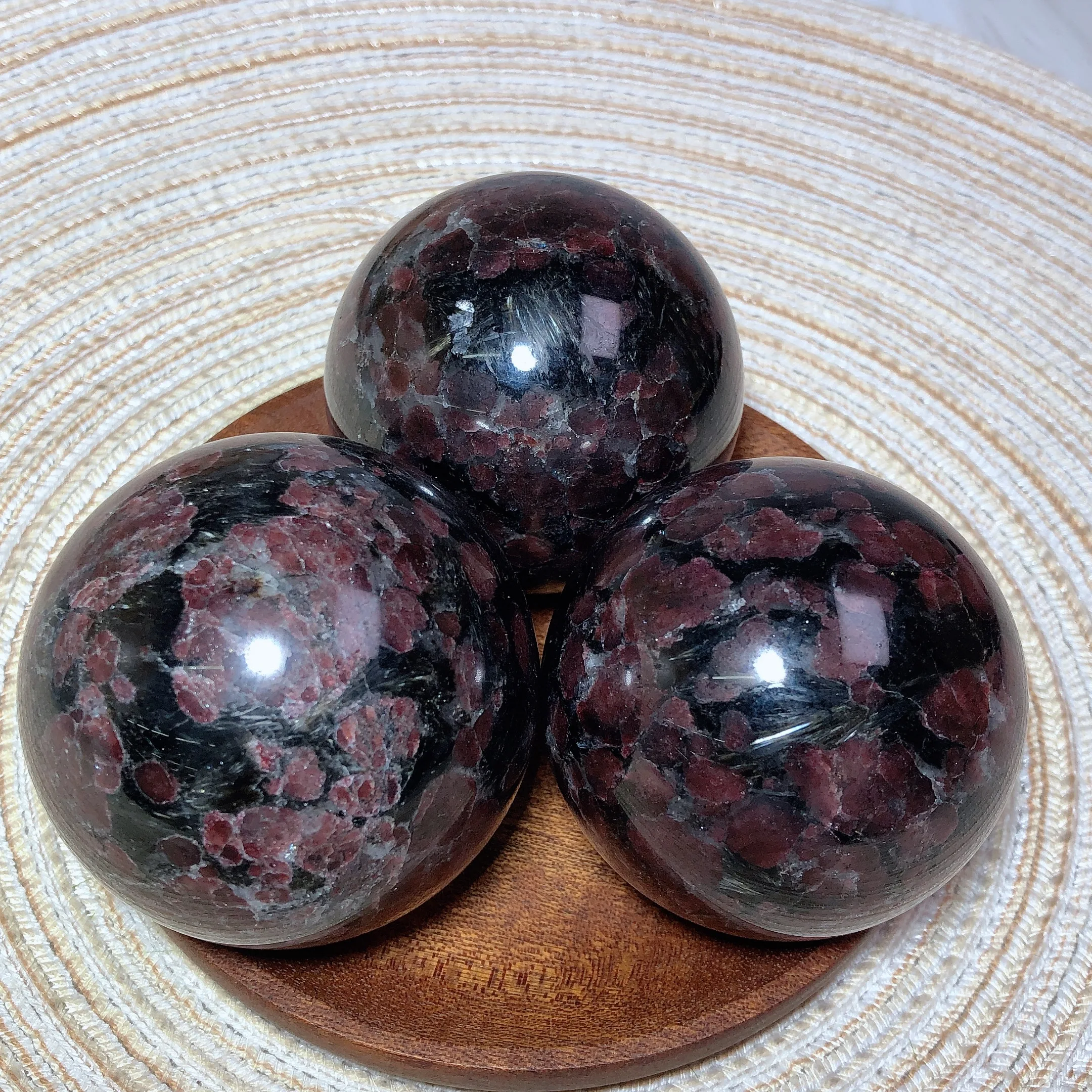 Natural Crystal Firework Garnet Sphere Flash Gemstone Healing High Quality Reiki Energy Ore Home Decorations Room Decor Gift