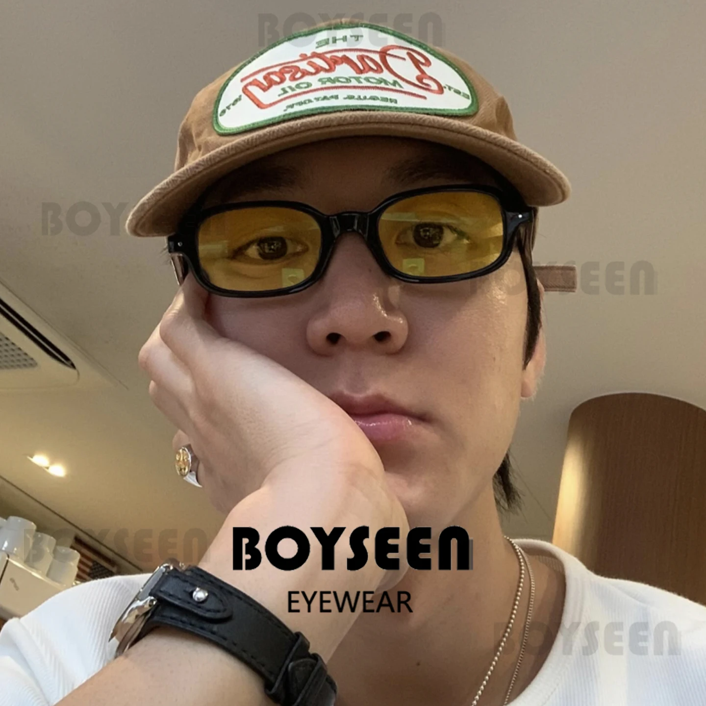 BOYSEEN Beach النظارات الشمسية رجل الصيف البرتقالي نظارات شمسية UV400 إطار ضيق مربع فاسق النظارات الشمسية تظهر