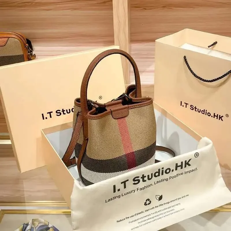 

Canvas Genuine Leather Women Fashion Barrel Bucket One Shoulder Crossbody Bags Female Purses And Handbags Ladies Bag