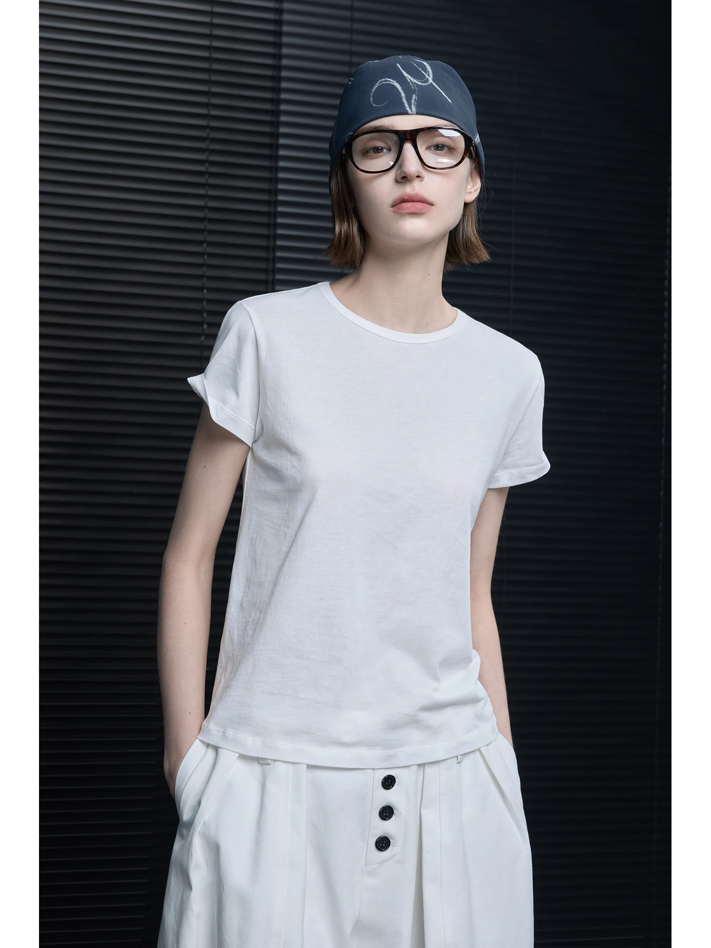 

White round Ne ort Sve T-irt Women's Loose Lazy Sle Casual Simple Match Spring 2026 New Arrival Street Sle Cotto...