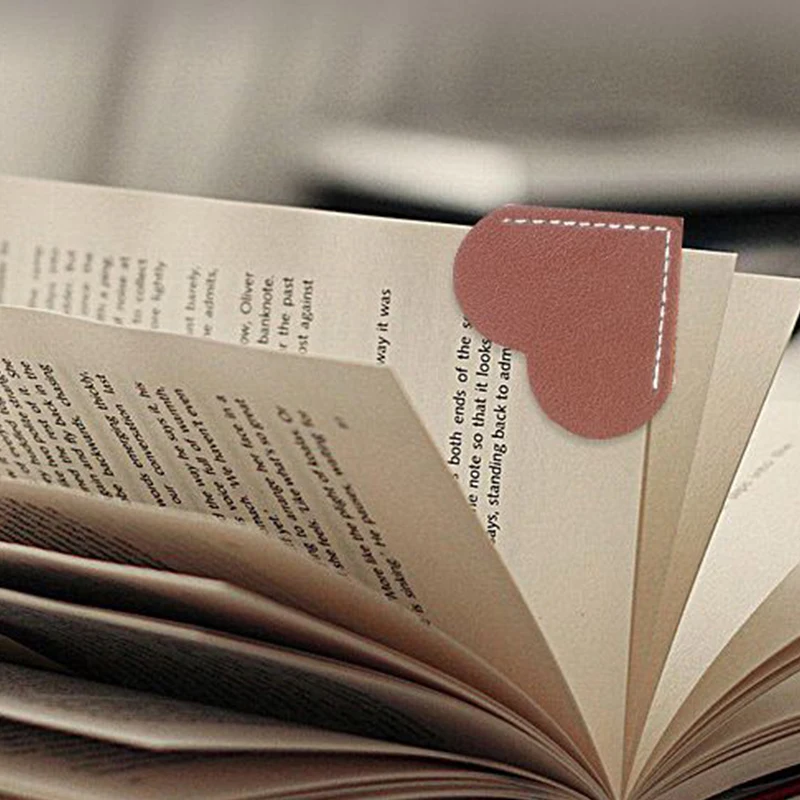 Handcrated Creative PU Leather Love Book Page Clip Mini Business Student Library Portable Gift Heart Bookmark