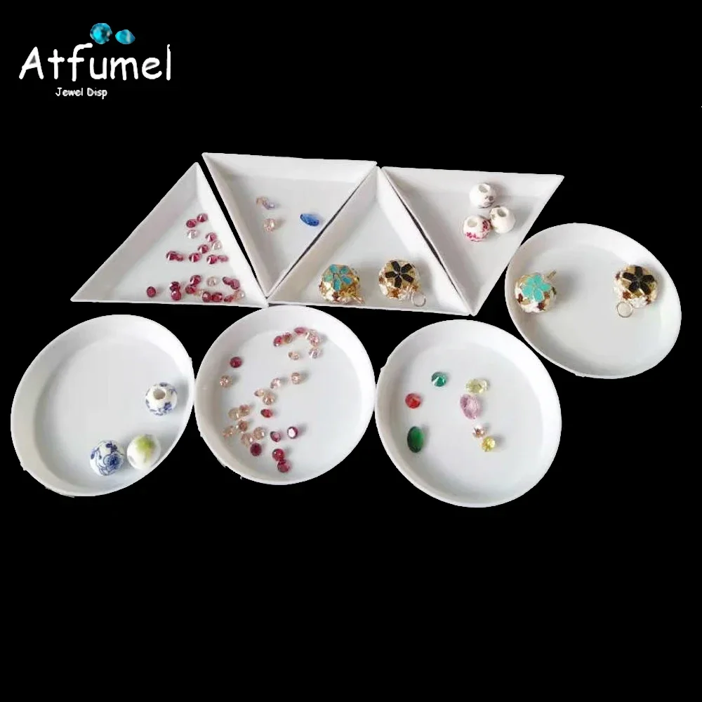 White Container For Beads Display Plastic Gem Stirage Tray Sale Environmental PP Triangle Plate For Jewelry Bead Stone Organizer