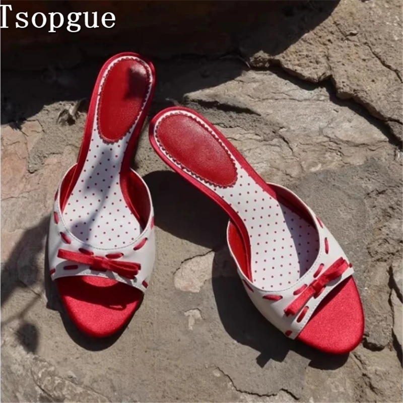 

Модные летние туфли-мюли Sweet Girls с открытым носком, на каблуке-рюмочке, с бантиками-бабочками разных цветов, для вечеринок