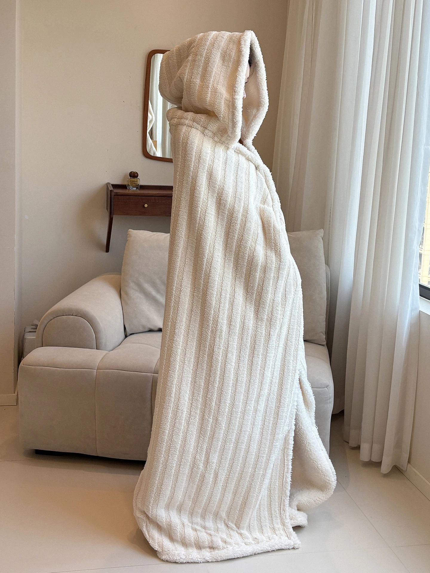 厚手の冬用暖かいフード付きショールブランケット、オフィス瞑想用カバーアップコート、ユース向けポリエステル繊維製長方形ストライプ柄