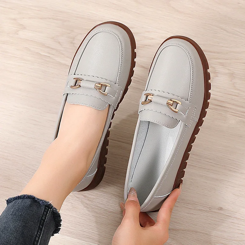 Women\'s Spring Shoes Women\'s 2024 New Genuine Leather British Leisure Women\'s Casual Shoes Bean Shoes Girls Fashion Flat Shoes