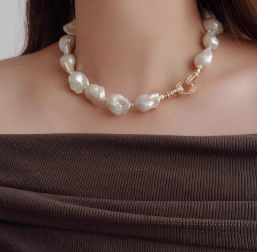 Natural Baroque style pearl necklace, simple, fashionable, high-end, collarbone chain, French light luxury 45cm