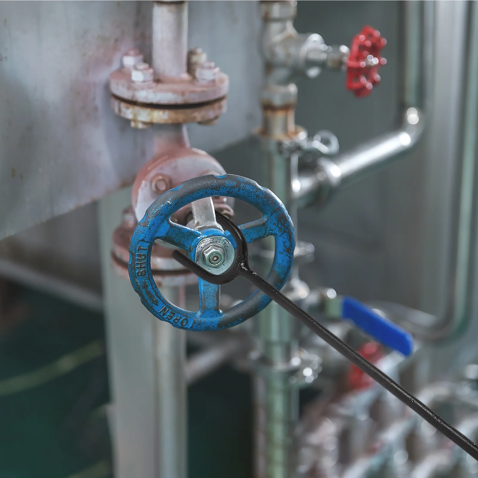 

Multifunctional Valve Wrench for Water Meter Box Shut Off Key Strong Steel Build Easy Operation in Emergency Plumbing Situations