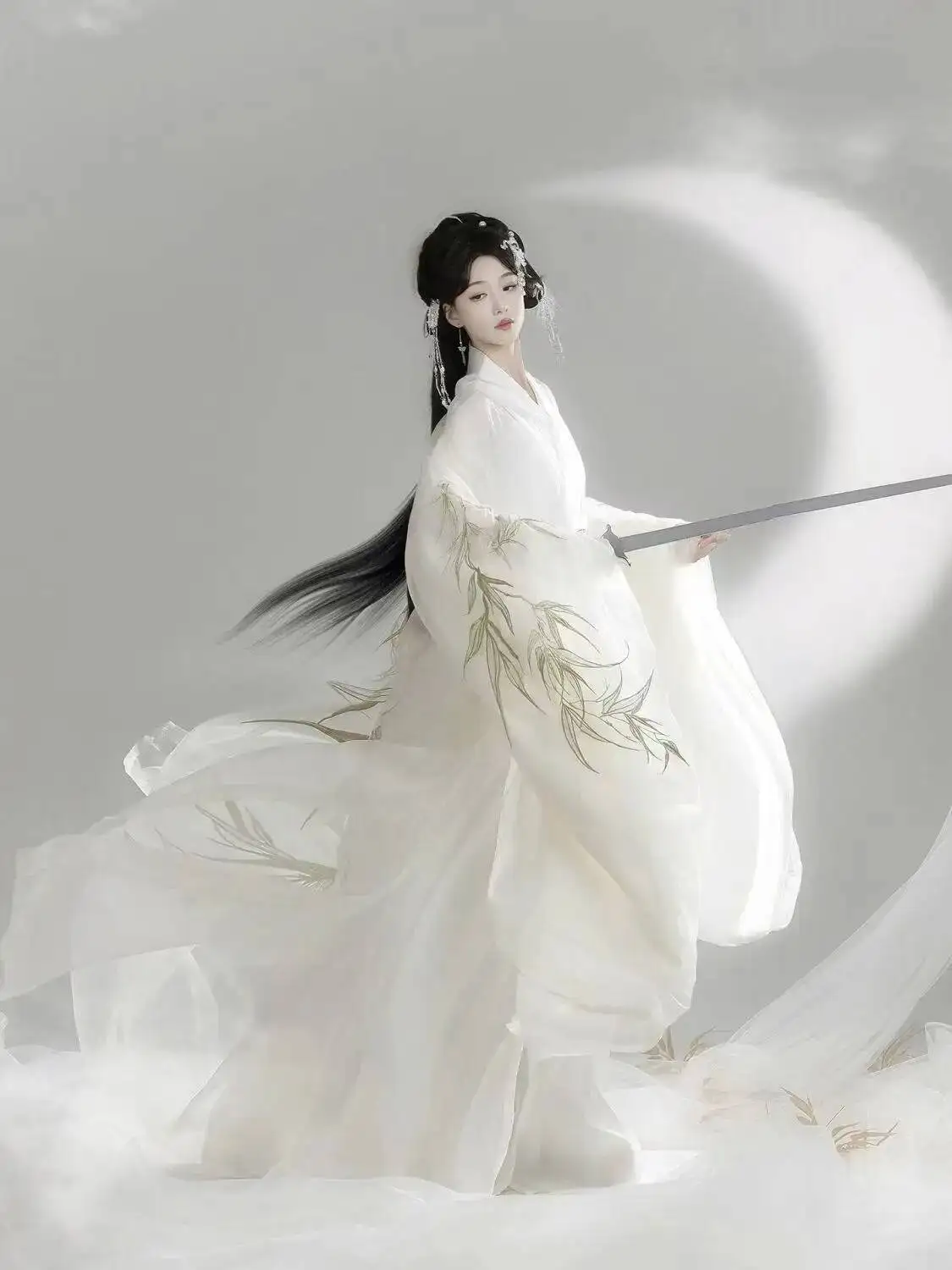 White Embroidered Hanfu Women's Traditional Chinese Clothing Cross Collar Wide sleeve Long Robe Carnival Event Cosplay Outfits view 6