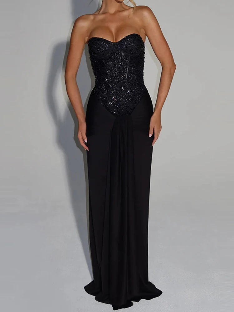 女性のセクシーなストラップレスノースリーブイブニングドレスファッションウエストスリムソリッドウェディングドレスエレガントなスパンコールスプライシングプリーツロングドレス