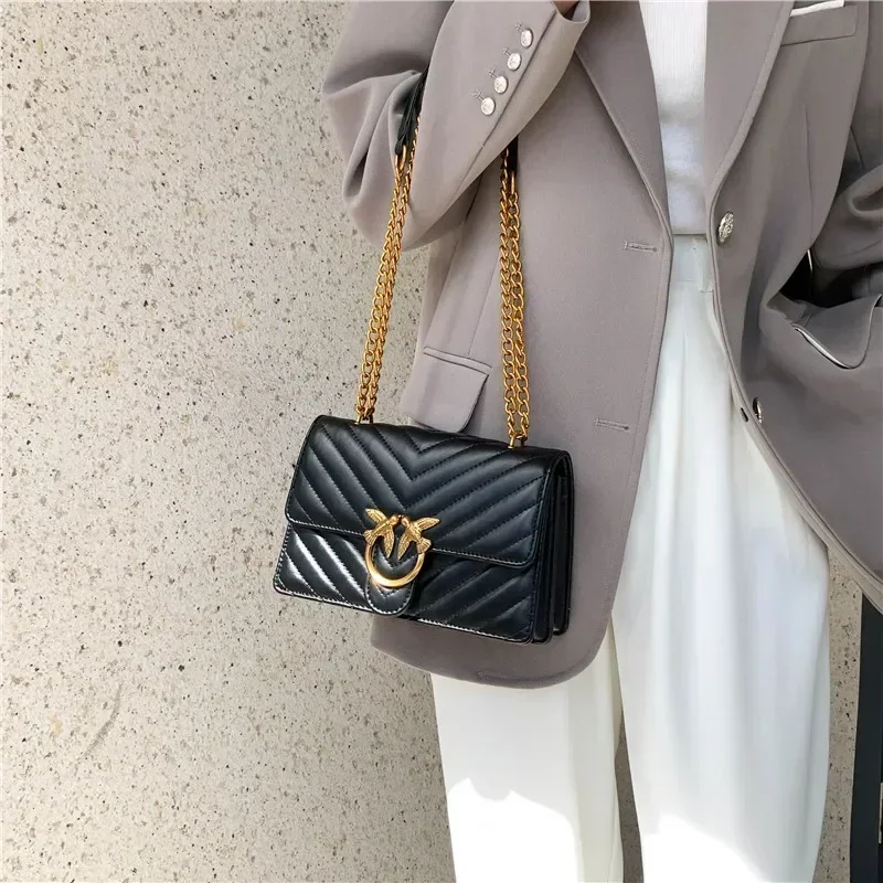 

2026 New High End Luxury Women Handbag Elegant Leather Tote Fashionable Crossbody Bag Vintage Shoulder Bag