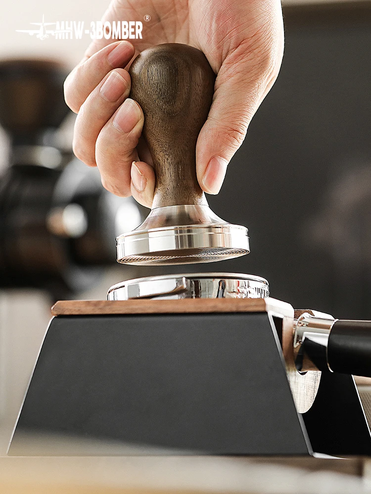 

For MHW-3BOMBER Italian coffee machine stainless steel powder press Vase series - beech flat bottom - universal 58MM