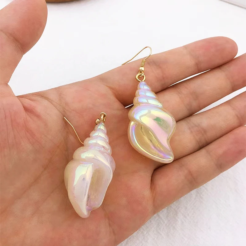 New Fashion Shell Spiral Sea White Conch Snail Drop Earring for Girls Jewelry Statement Resin Trtendy Sweet Summer Jewelry