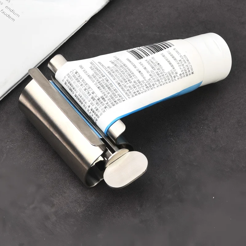 Bathroom Accessories Toothpaste Squeezer Tube Roller Stainless Steel Wringer Roller Rotate Dispenser for Ointments Cosmetics