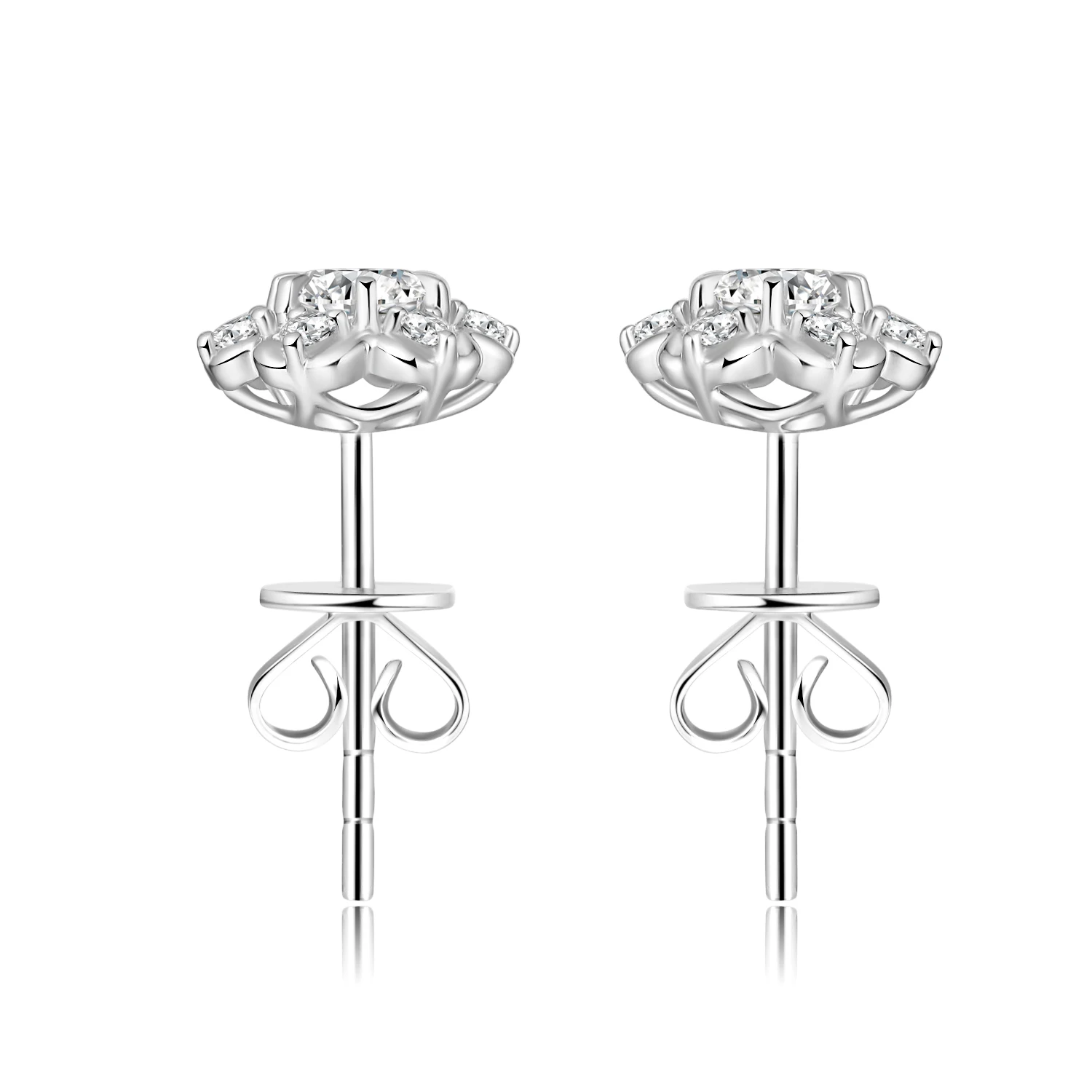 Women Luxury 18K White Gold Diamond Stud Earrings Romantic Flower Lab Grown Diamond Earring