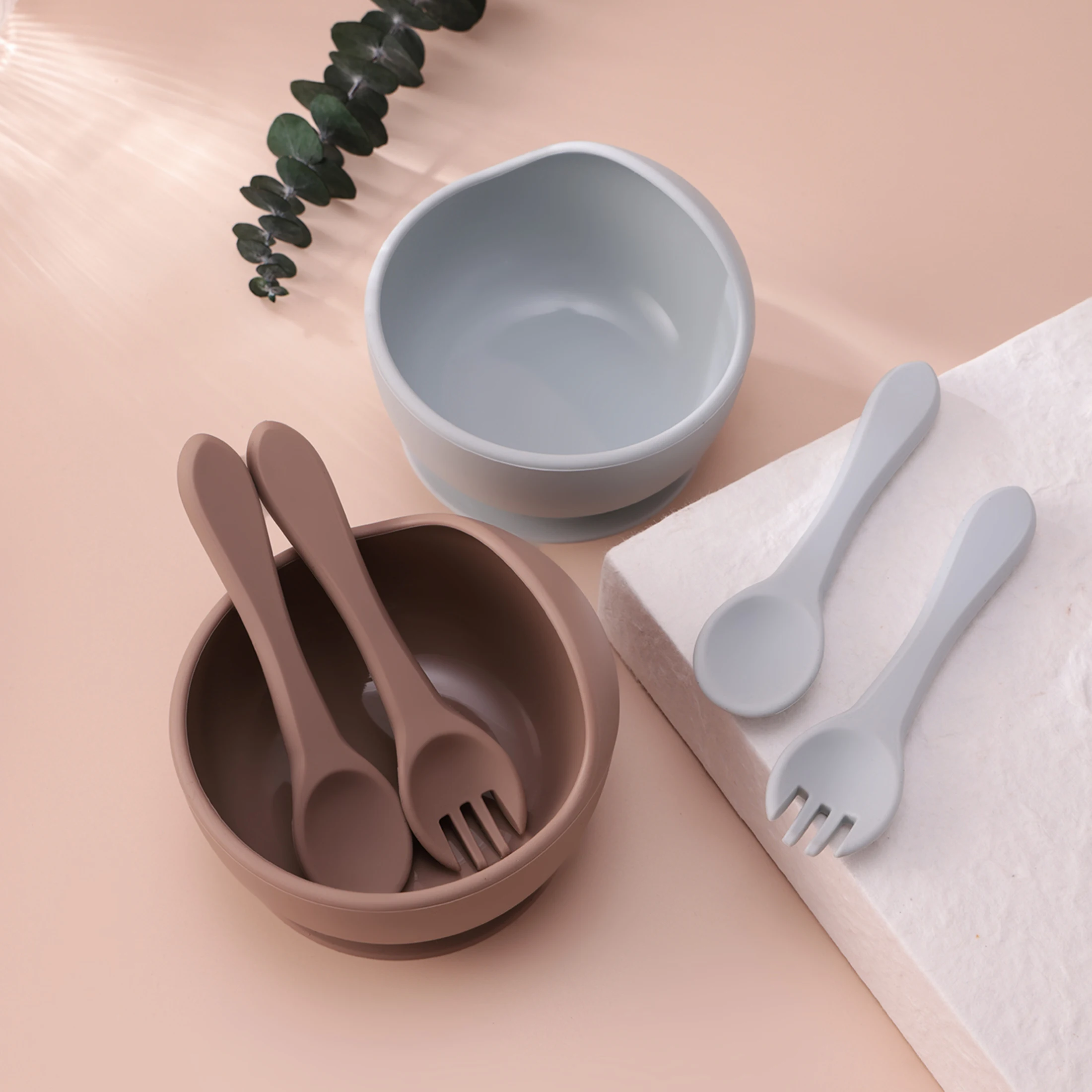 Color Kids 3PCS Silicone Baby Feeding Set Suction Bowl BPA Free Toddler Self Feeding Training Spoon Fork Tableware Gifts