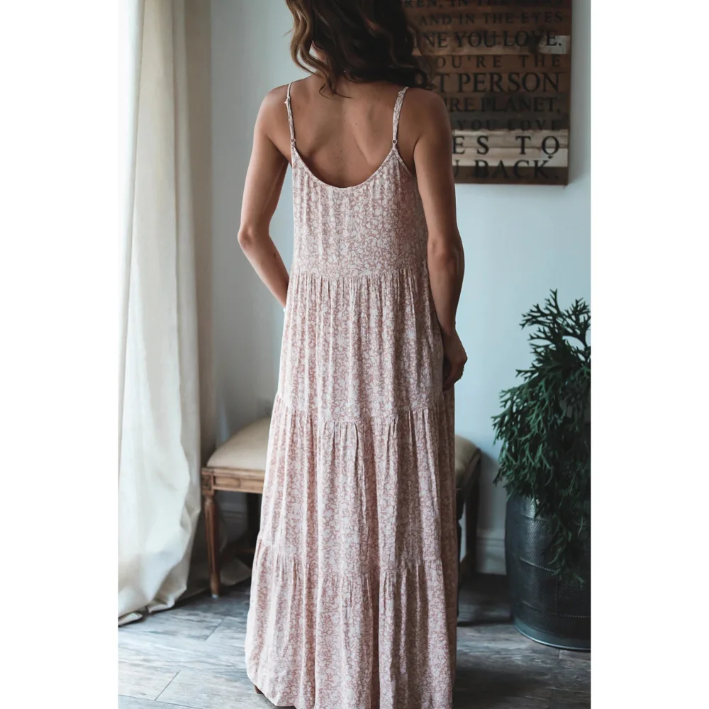 Mulheres sem mangas novo sexy sem mangas em camadas rendas vestido longo solto vestido floral moda verão