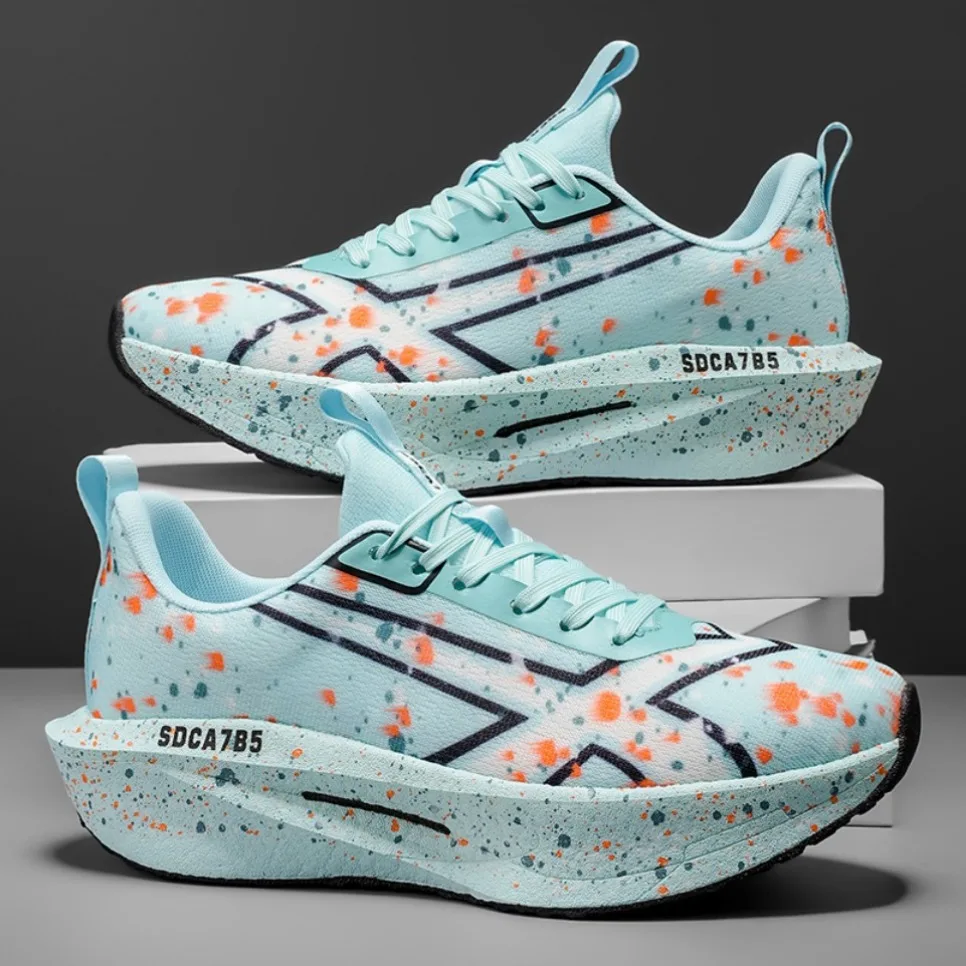 

Men's Breathable Road Running Shoes - Shock-Absorbing and Wear-Resistant Soles Lightweight Low-Top Sneakers with Striped Design