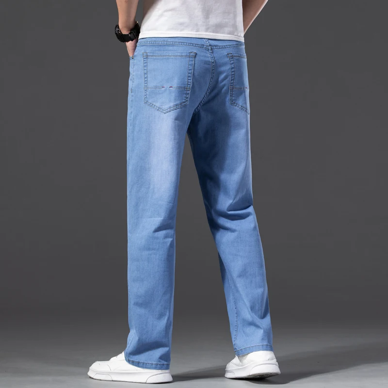 Herren klassische hellblaue Jeans neue lässige Baumwolle gerade Ärmel elastisch Sommer dünne Herren jeans Herren bekleidung 42 44 46