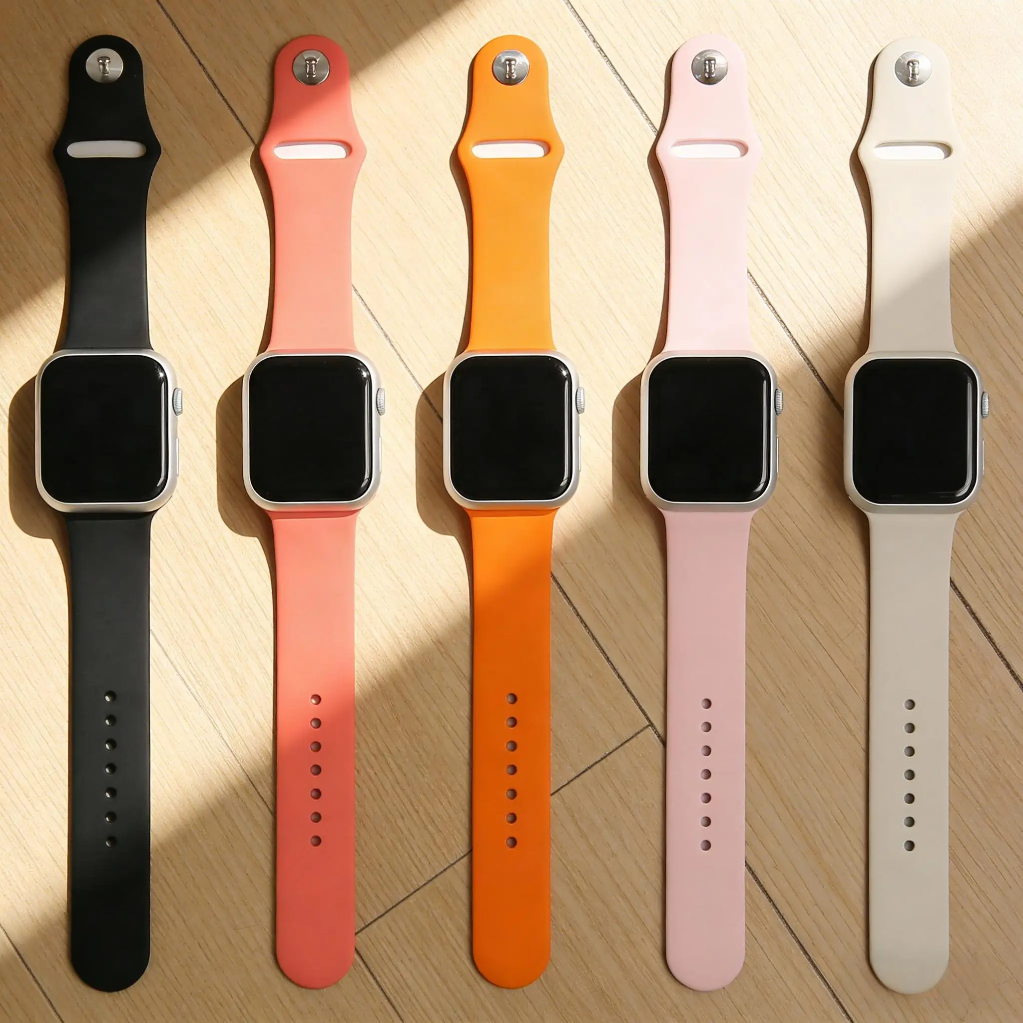 Offizielles Armband für Apple Watch Bänder 44mm 45mm 46mm 42mm 41mm 40mm 49mm Sport Silikon Correa iWatch 11 SE3 10 9 8 7 6 Ultra 3 2