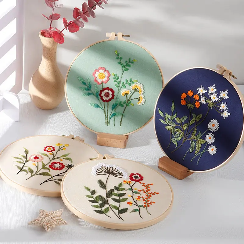 DIY Embroidery Kit for Beginners, Complete All-in-One Starter Set with Simple Floral Pattern for Wall Hanging Home Decor
