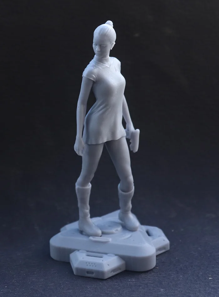 

1/18 100mm 1/24 75mm Resin Model Kits Space Battle Girl Sculpture Unpainted Figure No Color RW-1078