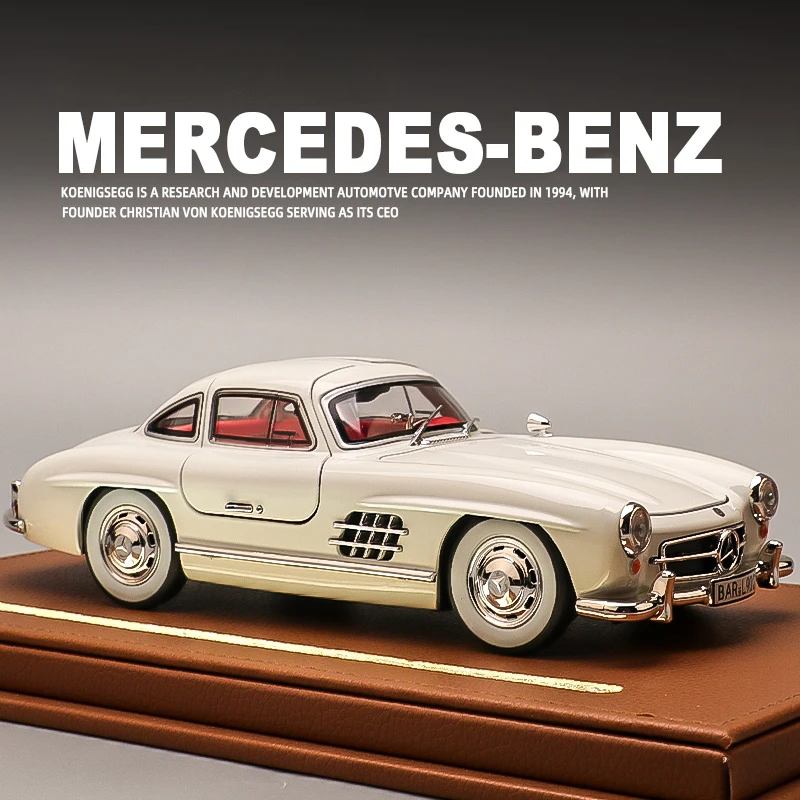 Diecast 1/24 Simulation Benz 300SL Vintage Car Model Sound Light Collective Voiture Miniature Home Decor Toy Vehicle Boy Gift