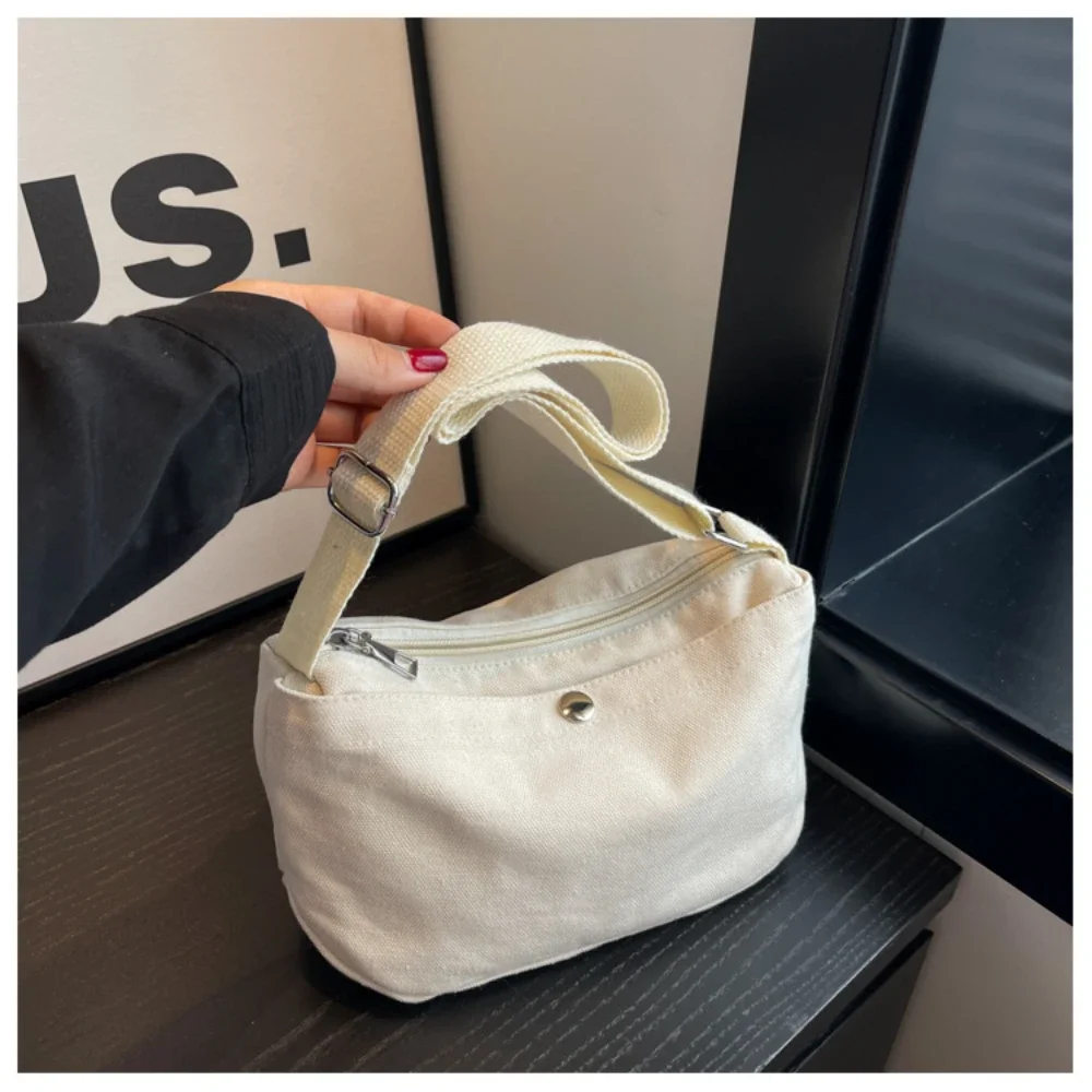 

European American Simple and Fashionable Single Shoulder Small Cloth Bag for Women's Travel Leisure Canvas Crossbody Bag