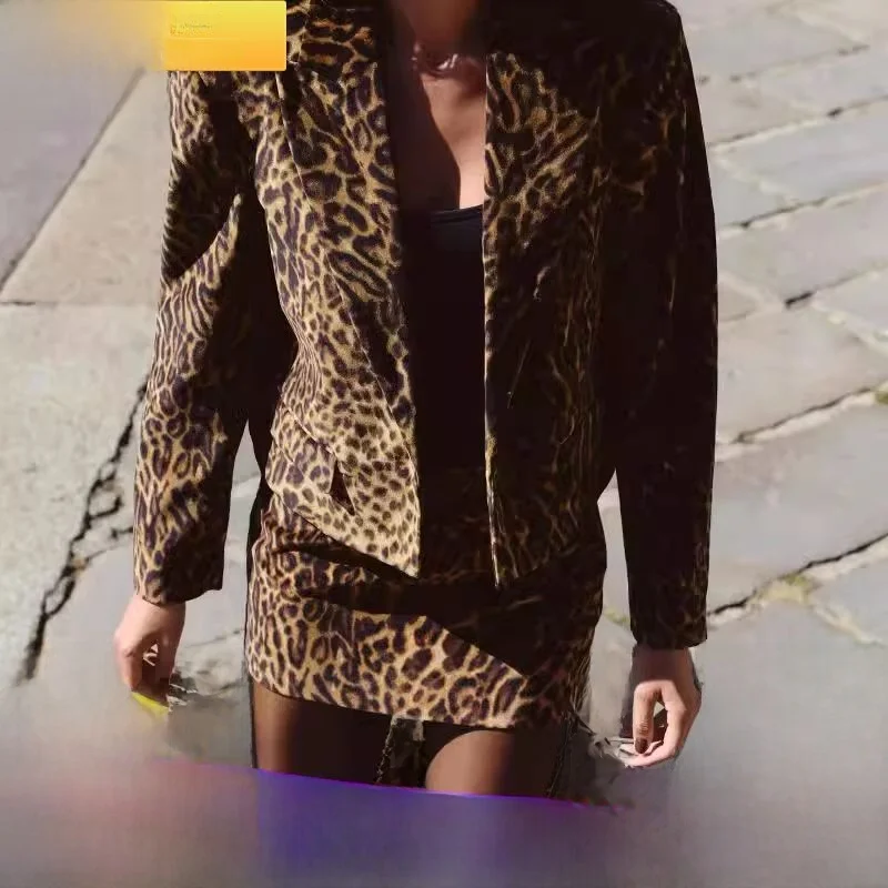 

Velvet ort Suit Jaet New Autumn Winter Women's Skirt 2024 TRF Faion Loose Fit Long Sve Button up Coat