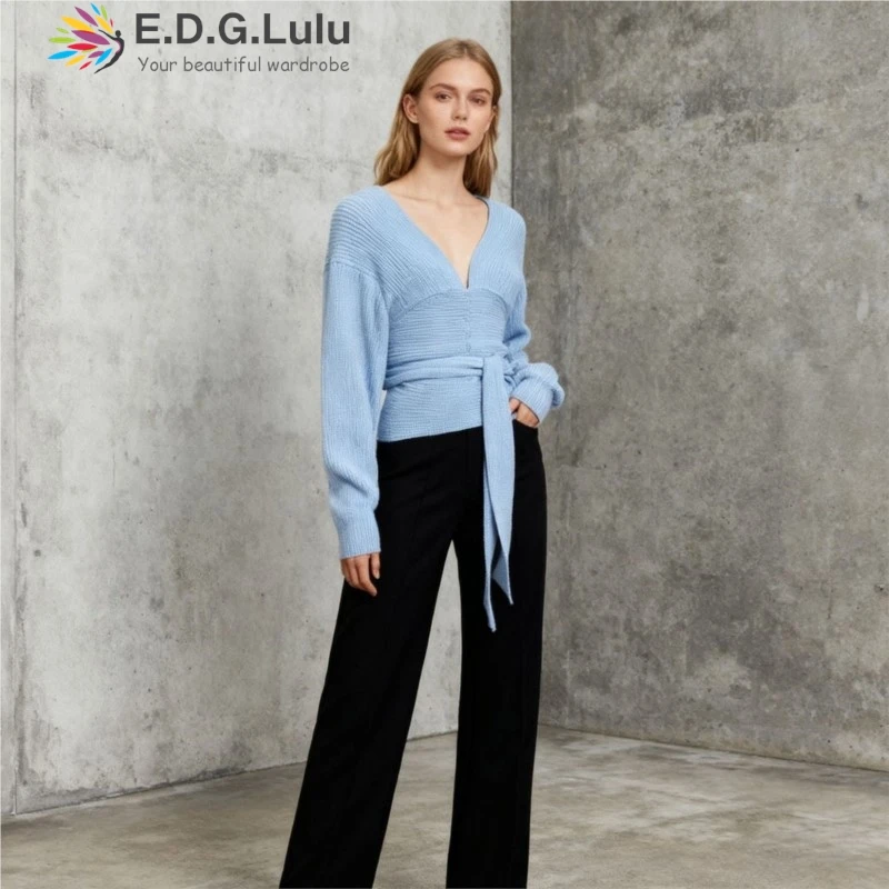 

EDGLuLu 2025 Новый белый пуловер с глубоким v-образным вырезом и длинными рукавами, женский дизайн, синий вязаный свитер на шнуровке на талии 1101