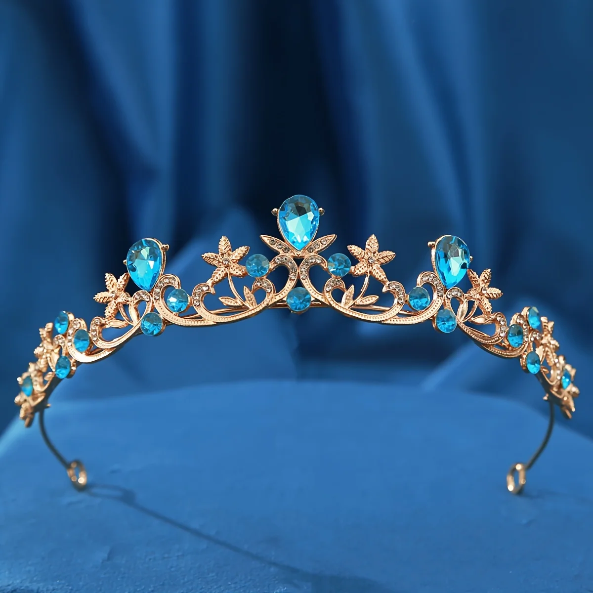1pc Multicolor Fashion Artificial Crown, Bohemian Fairy Style Floral Bridal Tiara for Women's Birthdays, Parties, Weddings image 5