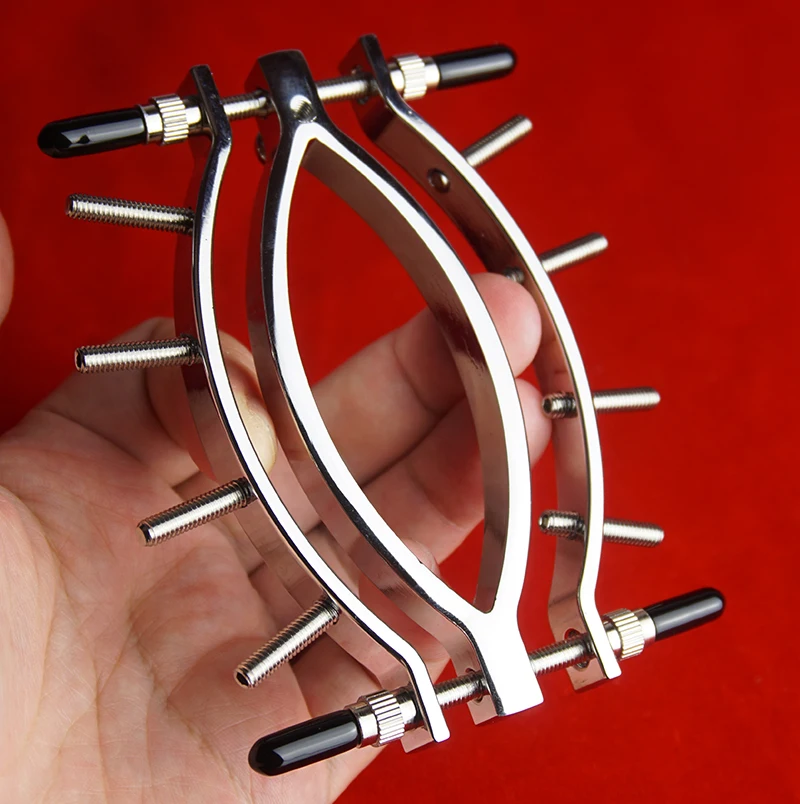 Spread Labia Lips Clamps,Vagina Pussy Spreader Clit Speculum Expansion with Spikes,Clitoris Opener,Chastity,BDSM Sex Toys