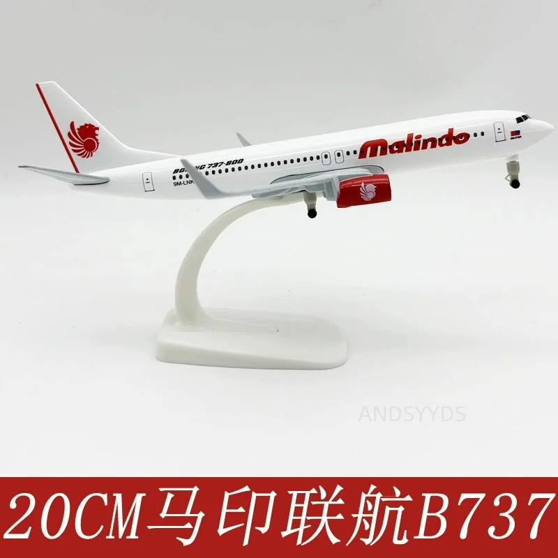 

Модель самолета Malindo Airways B737-800, 20 см, литой металл, с подставкой, для декора дома, подарок