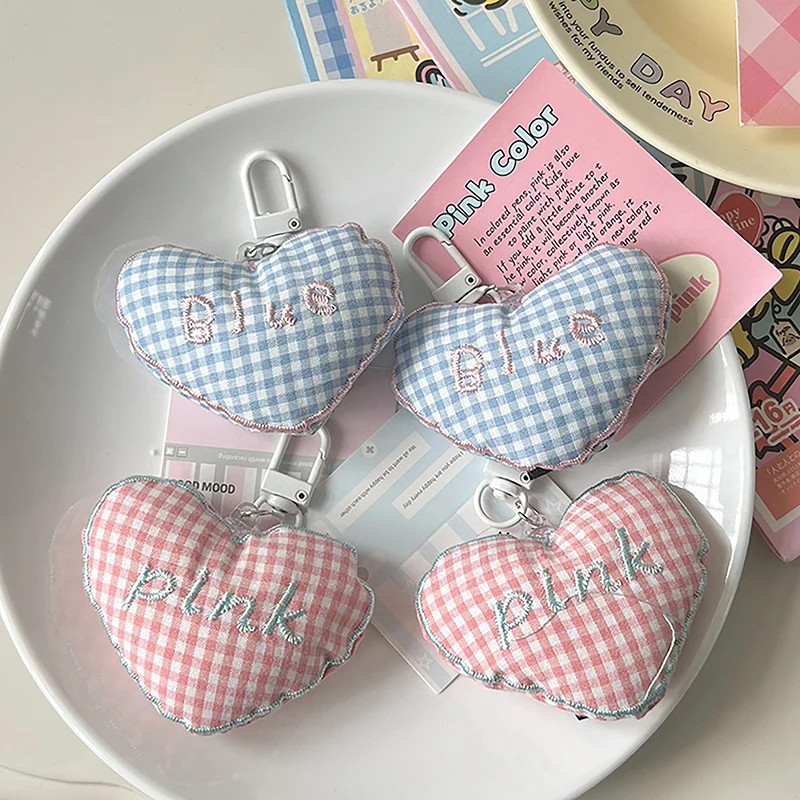 1pcs Cute Cotton Filled 3D Grid Heart Keychain Car Bag Pendant Backpack Pendant Trinket Gift For Girl Keyring Accessories