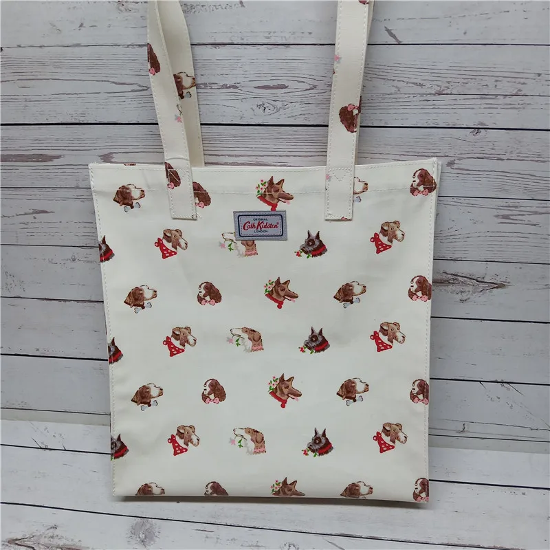 

Водонепроницаемая масляная ткань, большая лоскутная сумка с цветочным принтом Thi Bot на одно плечо, повседневная сумка для женщин, уличная сцена, M...