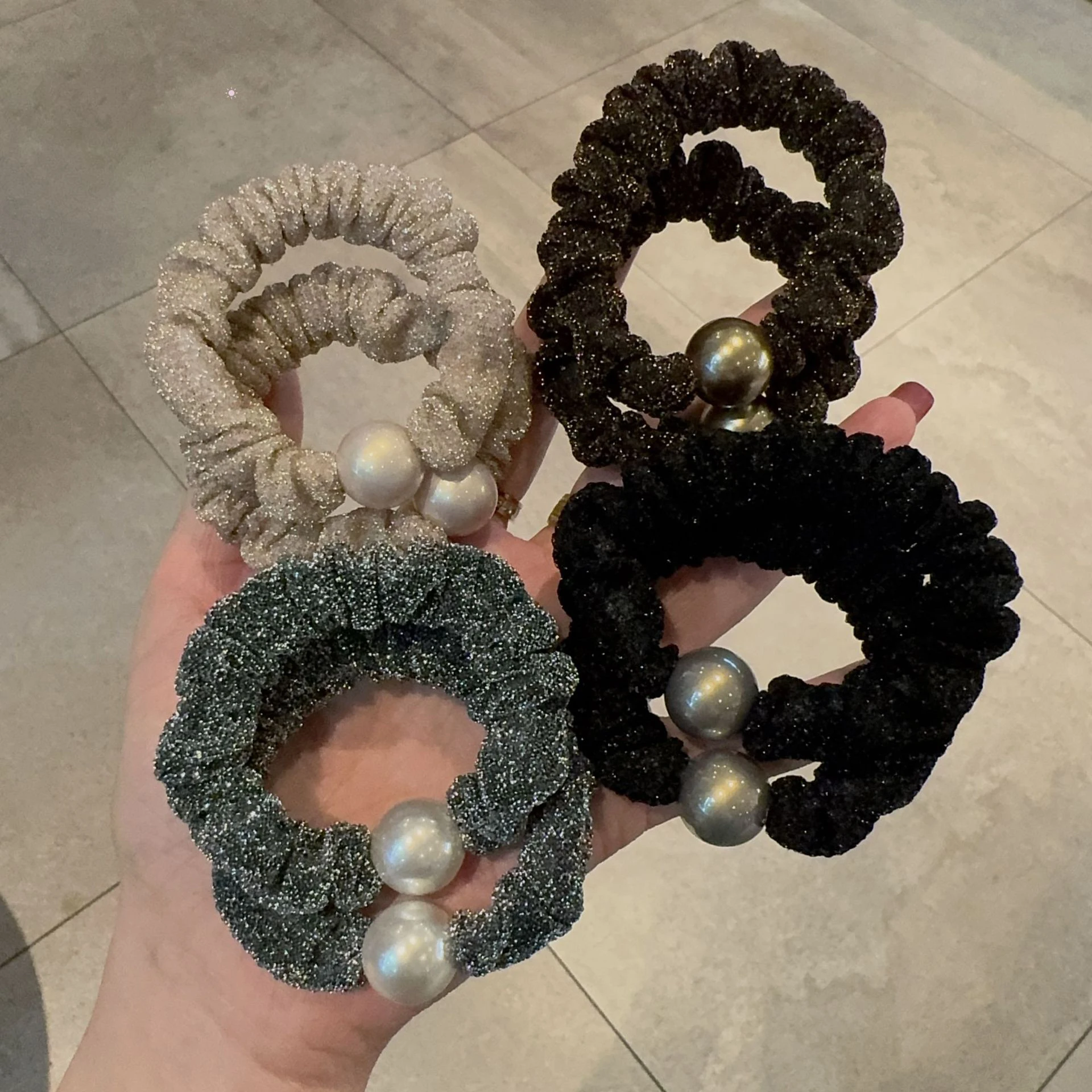2026 Fashion Glitter High Elastic Hair Bands Big Ivory Golden Pearl Hair Tie For Women Skinny Scrunchies Rope Hair Accessories