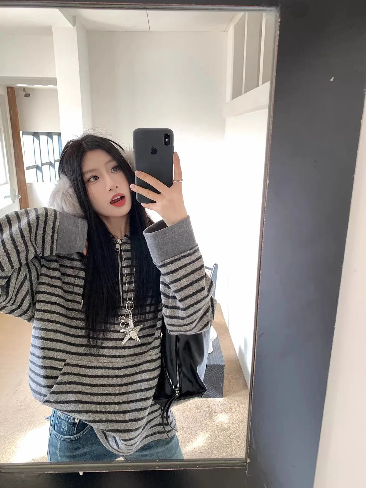 

Зимняя новинка Joeyoo: свободная женская толстовка в полоску с капюшоном, утепленная флисом, с завязками, для комфортного отдыха и повседневной носки