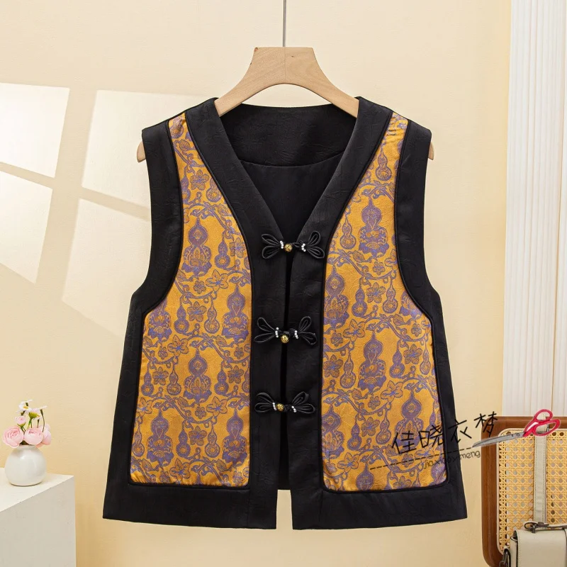

Vintage Chinese Jacquard Vest for Women 2026 Spring Mother's Day Gift Elegant Button Buckle Sleeveless Top Traditional Clothing