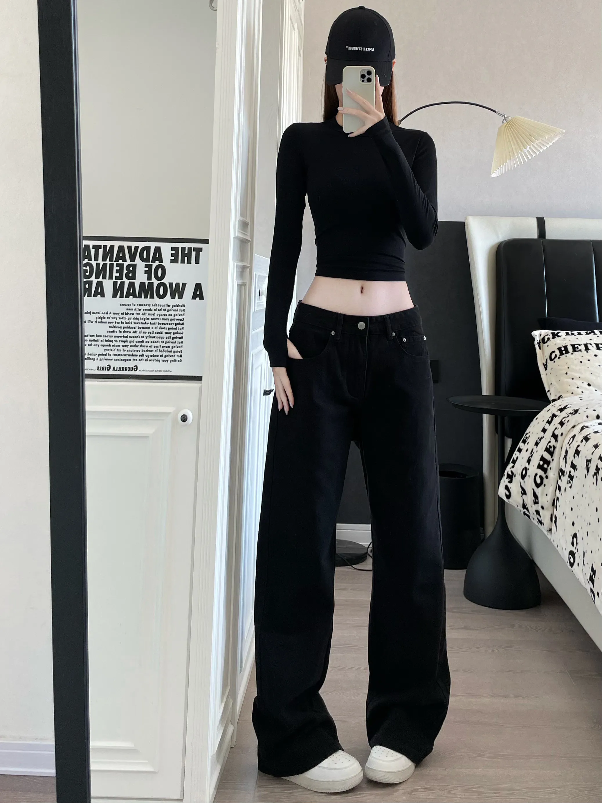 

Джинсы Waed Bla Denim: свободные, прямого кроя, повседневные, длинные брюки в американском ретро-стиле, создающие ощущение расслабленности.
