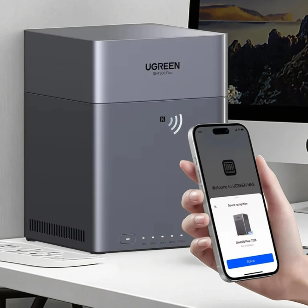 

New UGREEN DH4300Plus 4-Bay Desktop NAS 120TB Capacity 8GB LPDDR4X RAM 2.5GbE 4K for 2.5" USB Private Mold New in Stock