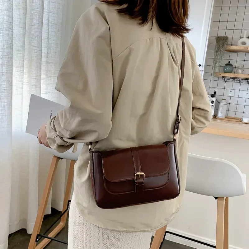 Brown Crossbody Messenger Bag For Women Leather Shoulder Bags For Ladies Medium Size Square Retro Designer Handbags 2022 Trend