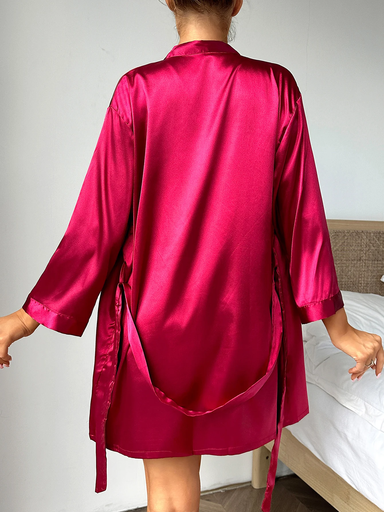 Summer Satin Ladies Nightgown Solid color lace-up Robe Sexy comfortable women\'s pajamas Loungewear