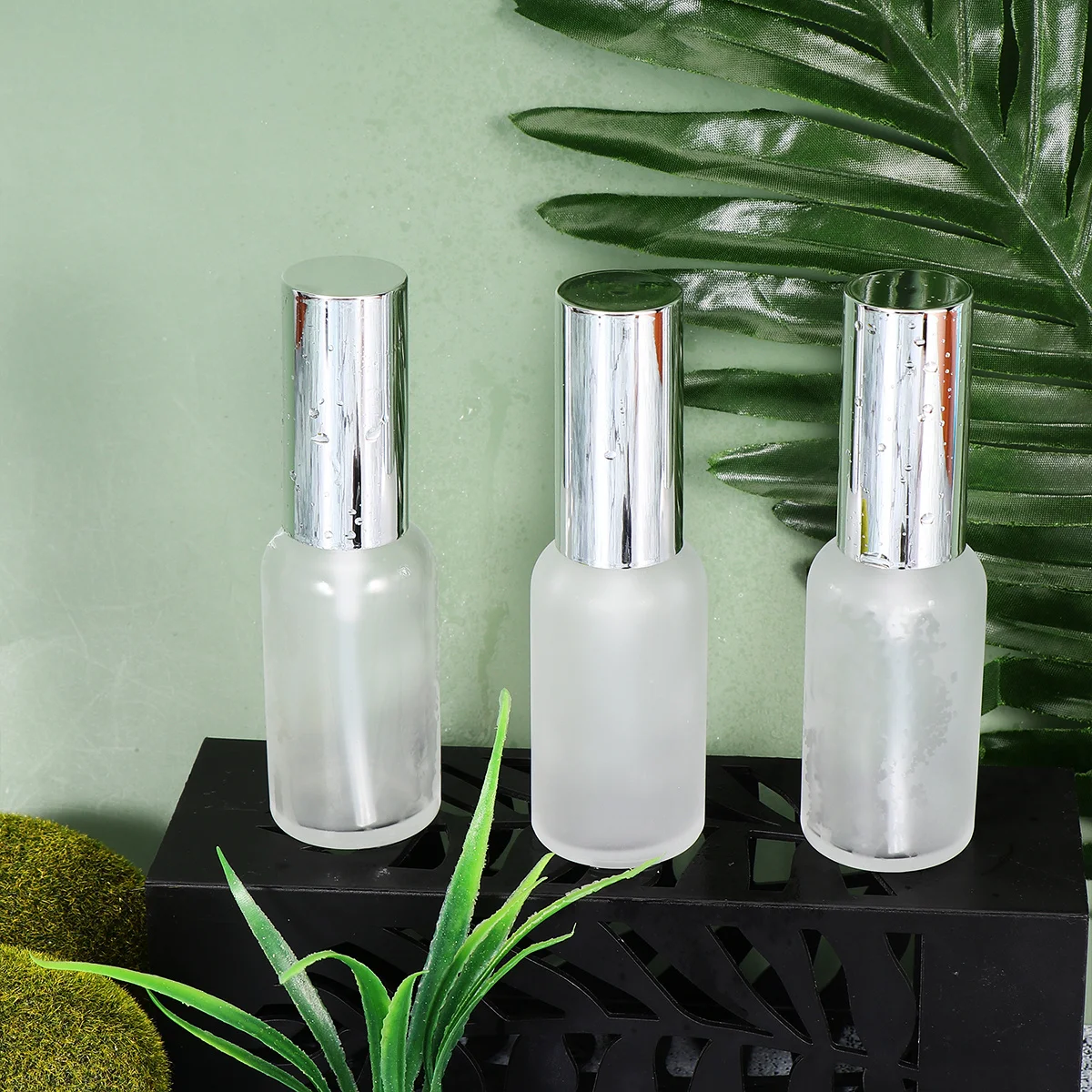 9Pcs 10ml Essential Oil Bottle Durable Safe Material Press Pump Design Home Office Decoration Refillable Glass Subpackaging