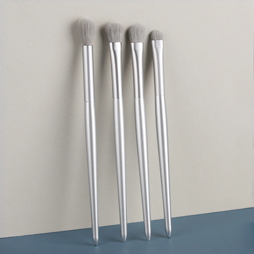 4Pcs Silver Eyeshadow Makeup Brushes Set Portable Cosmetics Concealer Highlighter Blending Nose Eye Shadow Brush Make Up Tools