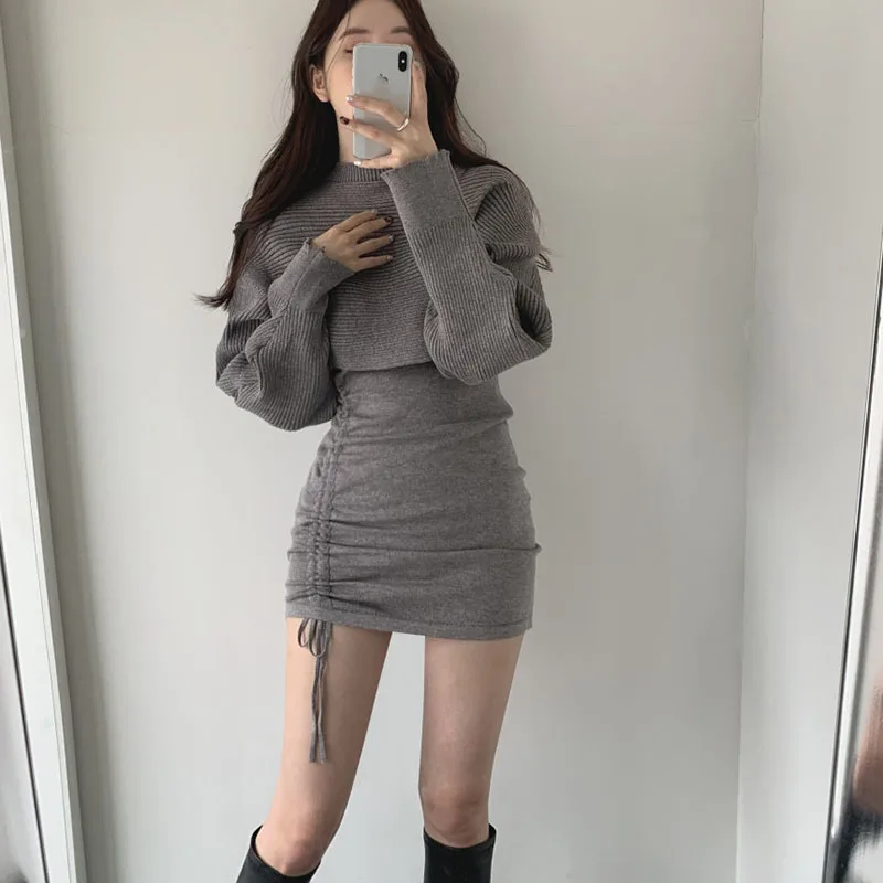 Mini abito aderente lavorato a maglia sexy da donna moda coreana scava fuori abiti corti con coulisse set abito maglione autunno inverno da donna