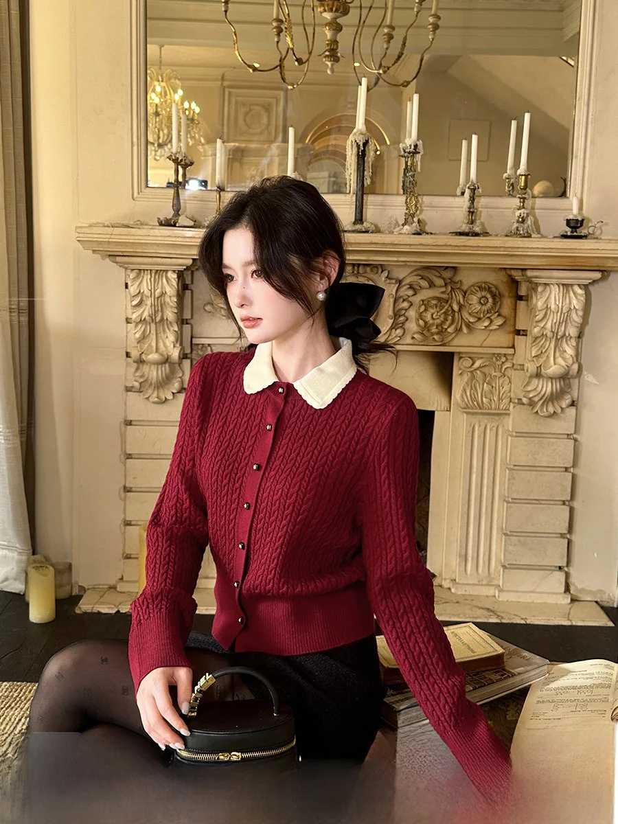 

Двусторонний носимый съемный цветной вязаный свитер с кукольным воротником для женщин Miu Twist Pattern Открытый кардиган для поездок на работу Sle S...