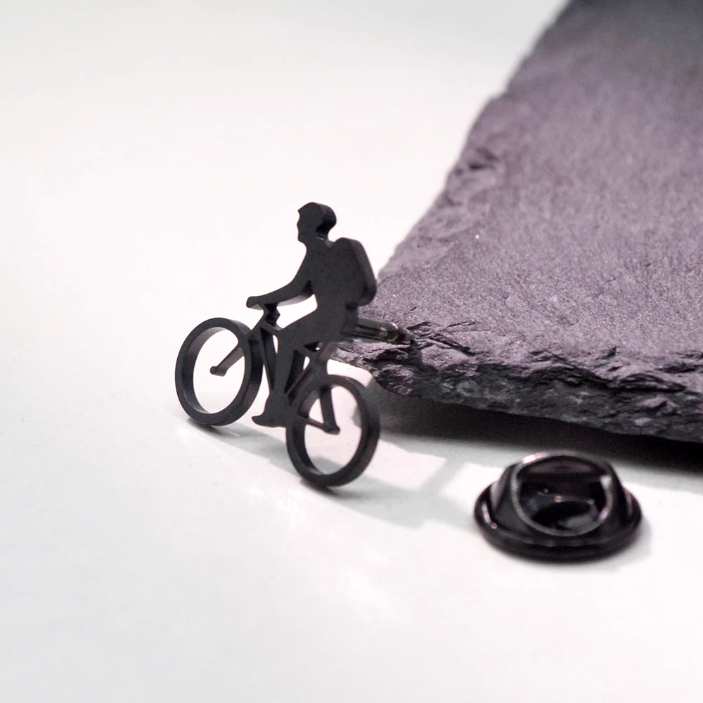 Minimalist Cycling Stainless Steel Bicycle Brooch, Abstract Geometric Sports Badge, a Must-have For Outdoor Enthusiasts