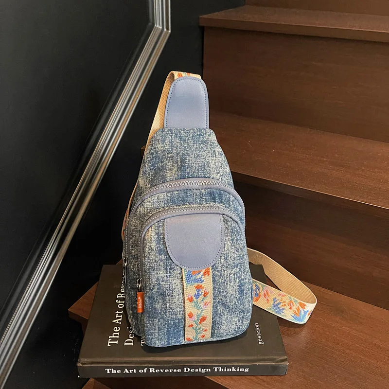 

New Women Denim Chest Bag Fashionable and Versatile Shoulder Bag Casual and Simple Commuting Bag Large Capacity Ins Style