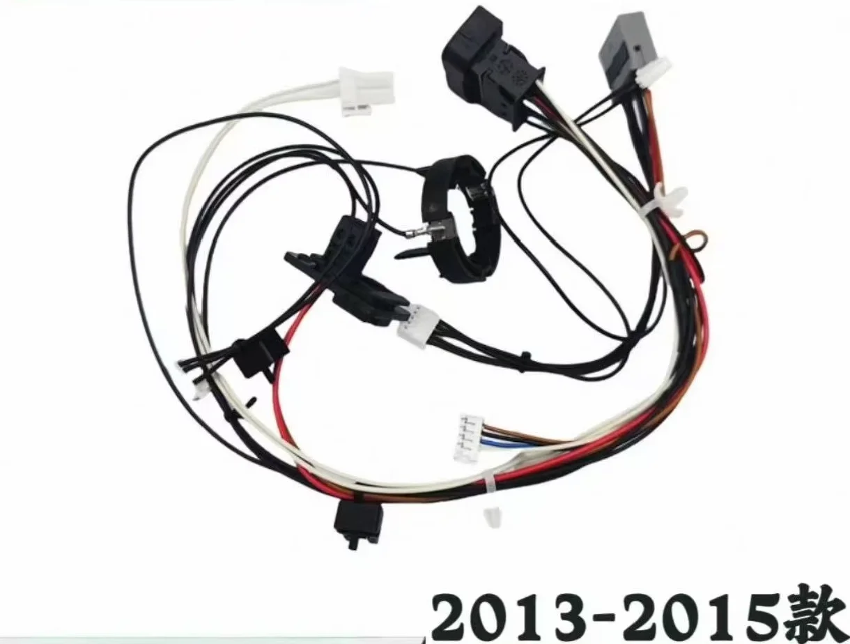 Suitable for 2013-2015 BMW X1 E84 headlight internal wiring harness plug and wire group wiring to solve headlight wiring aging